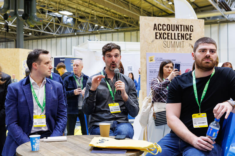 Attendees engage in discussions at the Accounting Excellence Summit 2019 during the FAB UK show.